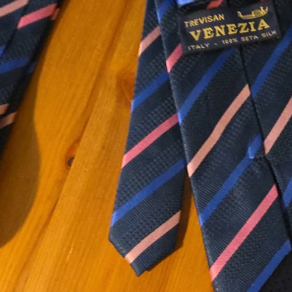 Venezia Navy and Pink Diagonal Striped Tie - Picture 6 of 11